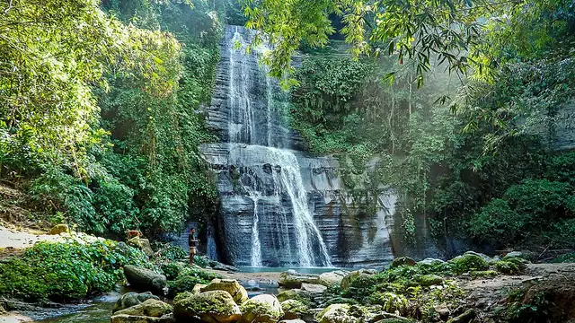 হামহাম ঝর্ণা