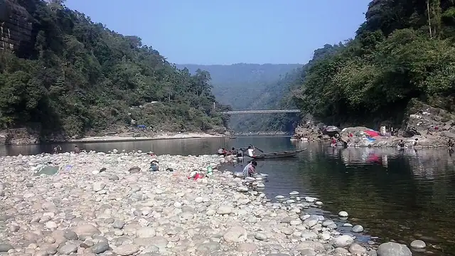 জাফলং ও জিরো পয়েন্ট